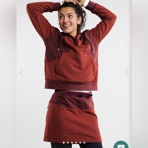 NWT Title Nine Grid Fleece Skirt BLUE